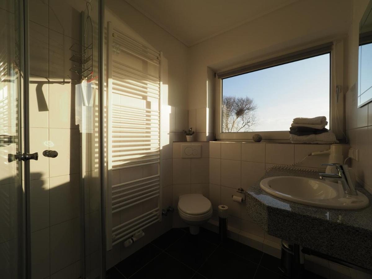Haus Rungholt Hotell Nordstrand Exteriör bild